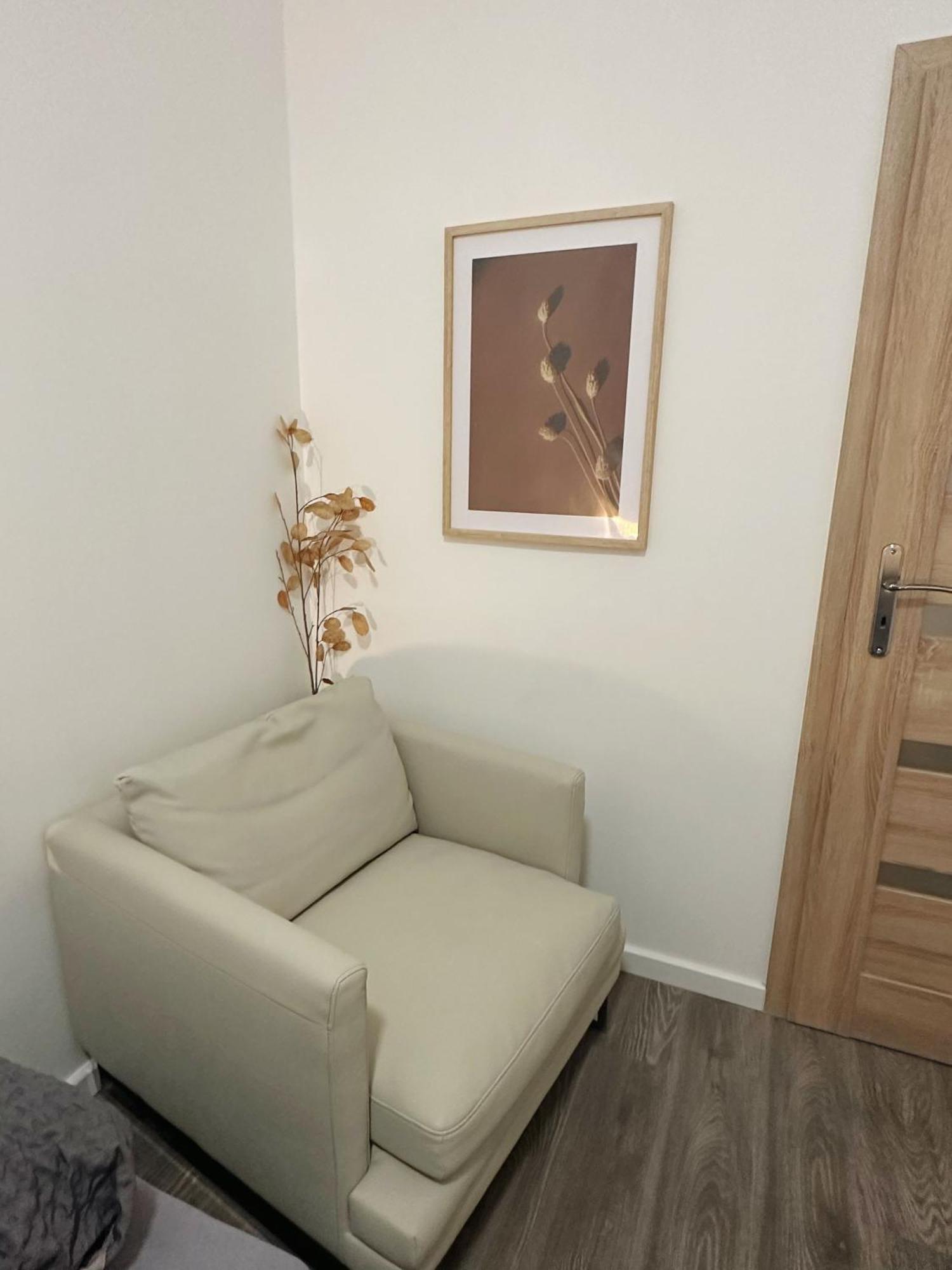 Appartamento 2Schlafenzimmer 5Betten Montuerwhonung Düsseldorf Esterno foto